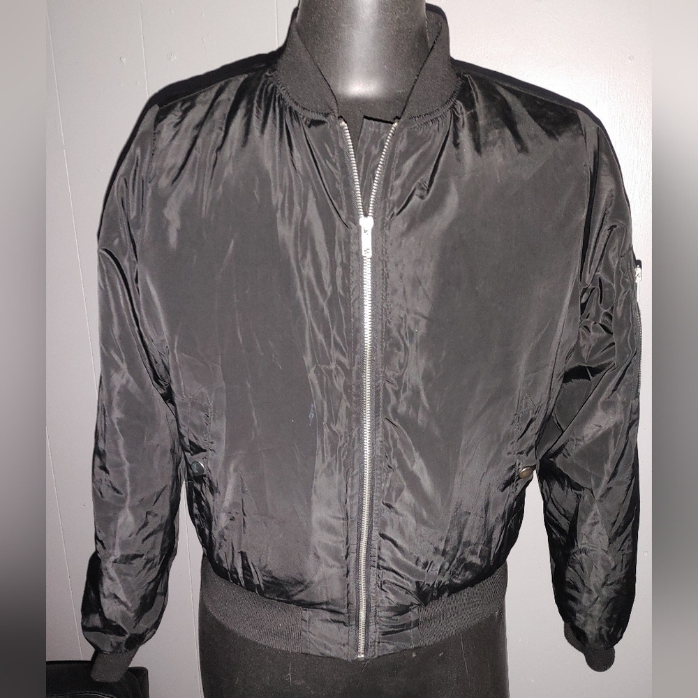 Streetwear Society Classic Black Bomber Jacket Size Large Preowned
